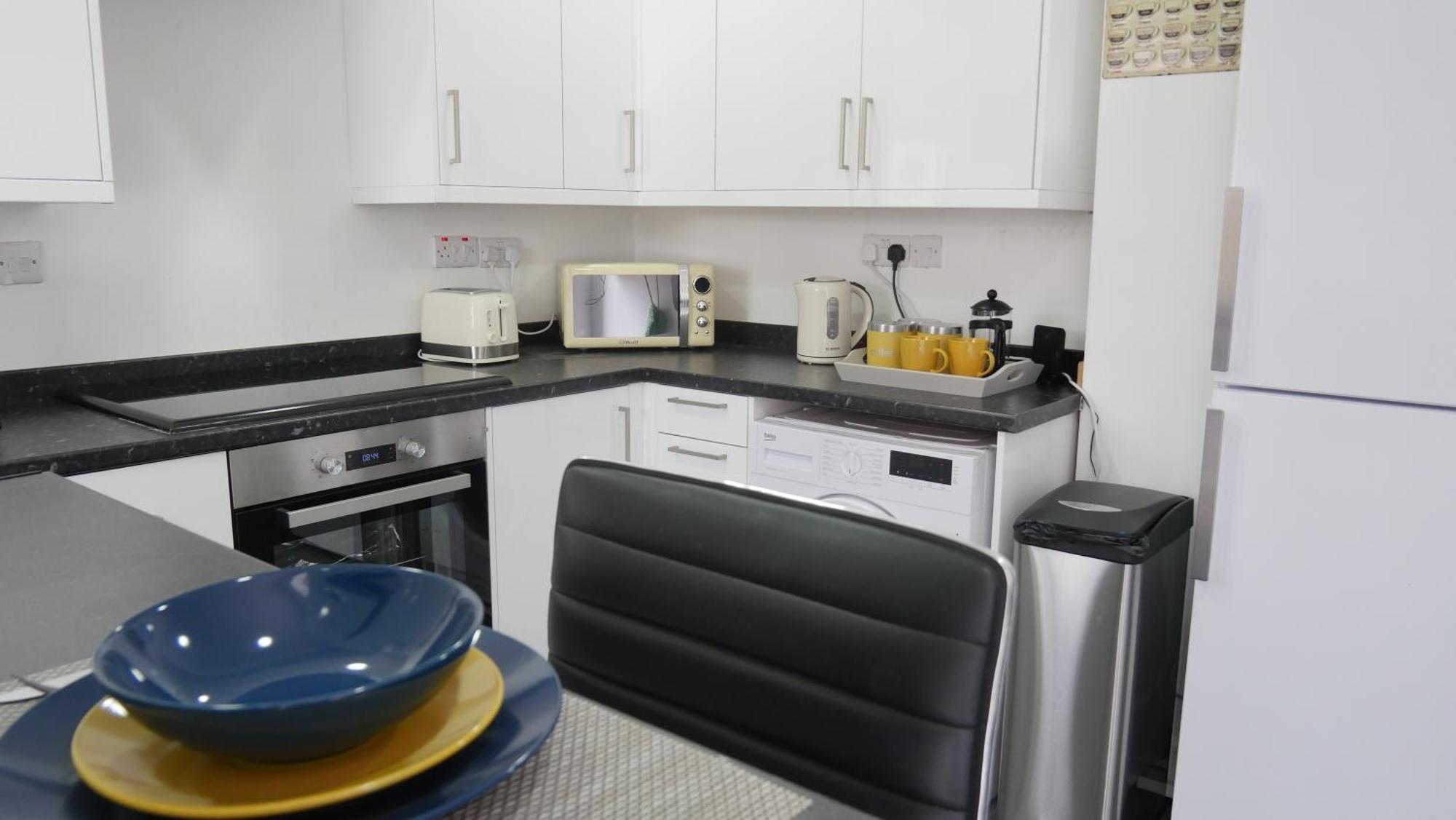 Spacious 6 Bed Home Near City & Albion Stadium Perfect For Contractors! Birmingham Dış mekan fotoğraf